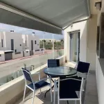 Feriehus Con Solarium Amalia Torrevieja