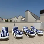 Con Solarium Amalia Feriehus Torrevieja